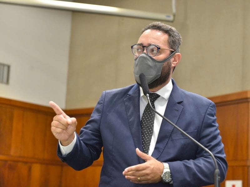 Virmondes elogia Programa Bolsa Estudo e manifesta apoio à proposição