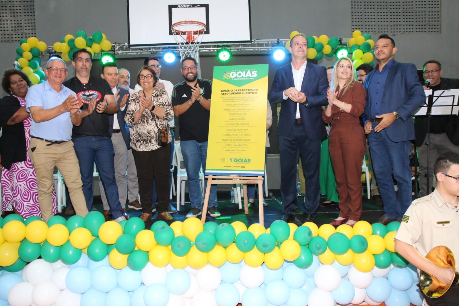 Virmondes entrega Ginásio de Esportes do Setor Pedro Ludovico à comunidade goianiense