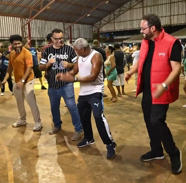 Jardim das Aroeiras recebe 2º Flash Back com foco no Novembro Azul, promovido pelo deputado Virmondes Cruvinel