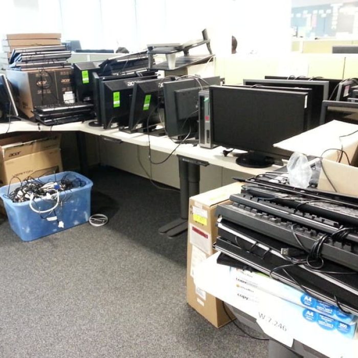 Virmondes propõe política de reciclagem de computadores antigos